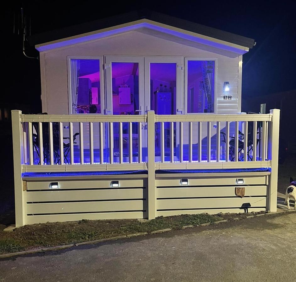 Powys 37 Otel Borth Dış mekan fotoğraf